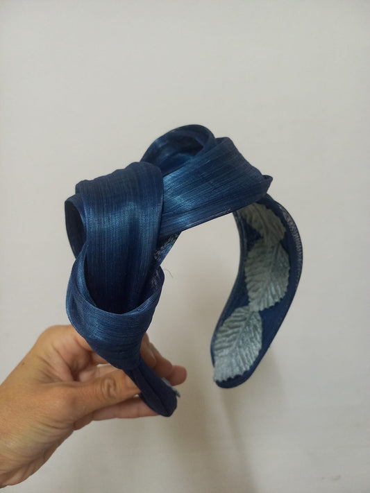 Tocado azul